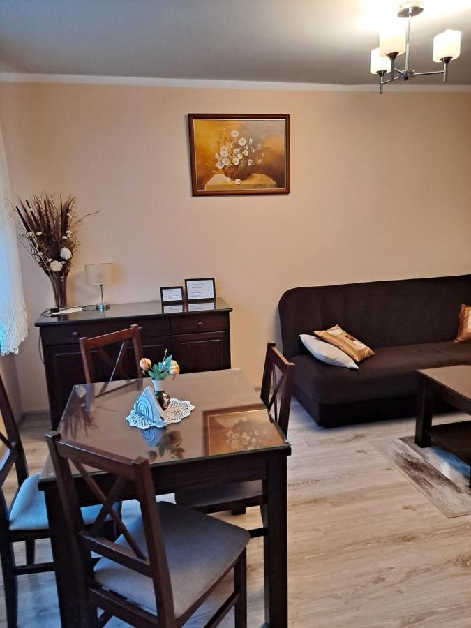 Monica Lägenhet Jelenia Góra Exteriör bild