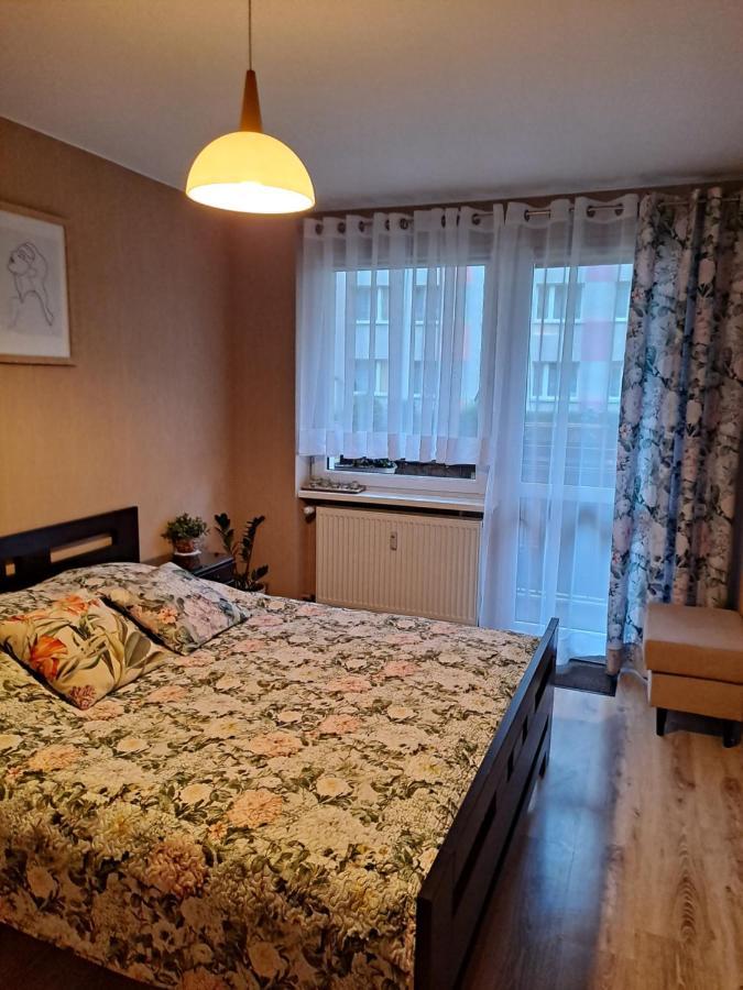 Monica Lägenhet Jelenia Góra Exteriör bild